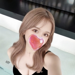 みぎわ（汀）Migiwa 163cm 48kg  E  25歲